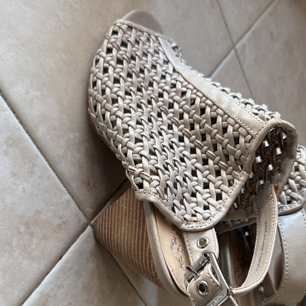 Vince Camuto Eiana Leather Caged Akle Bootie Sandal Open Toe Beige Tan